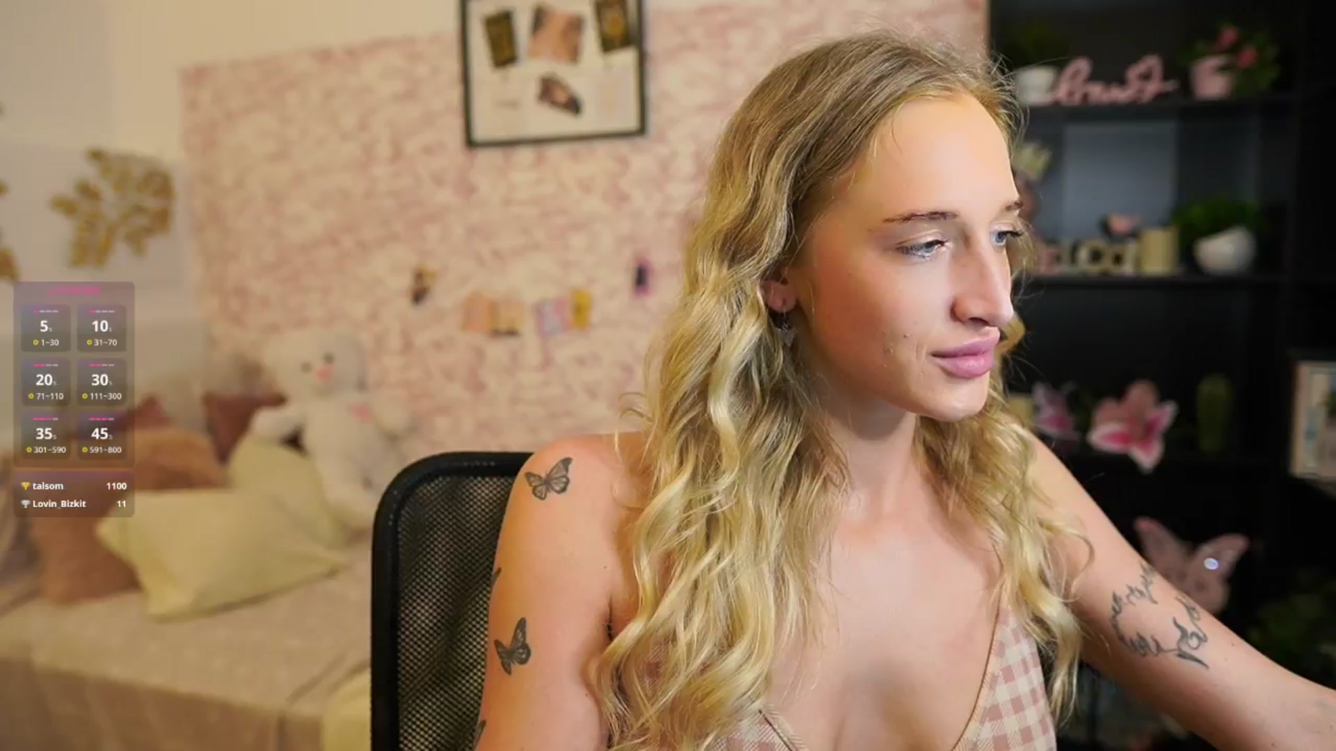 Gallery image thumbnail from NicoletteShea's myfreecams stream on, 05/03/2025, 12:55 image 1 of 20