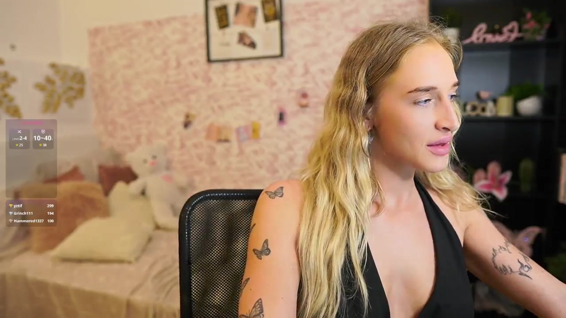 Gallery image thumbnail from NicoletteShea's myfreecams stream on, 05/06/2025, 17:45 image 18 of 20