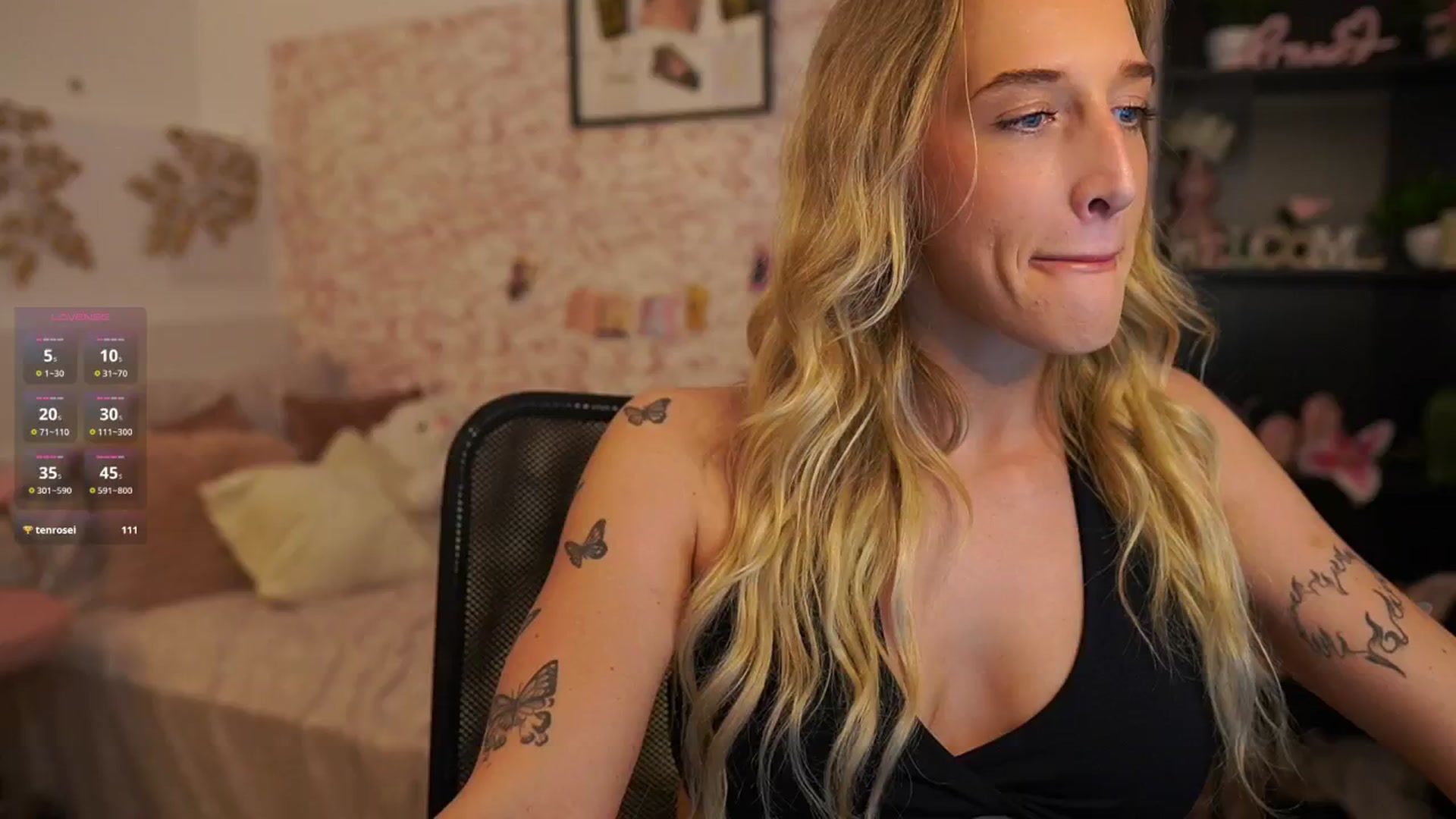 Gallery image thumbnail from NicoletteShea's myfreecams stream on, 05/28/2025, 14:40 image 11 of 20