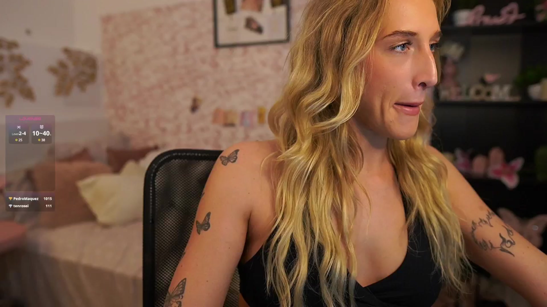 Gallery image thumbnail from NicoletteShea's myfreecams stream on, 05/28/2025, 14:40 image 17 of 20
