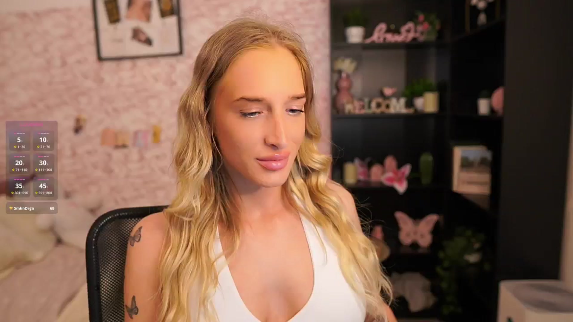 Gallery image thumbnail from NicoletteShea's myfreecams stream on, 05/29/2025, 13:59 image 11 of 20