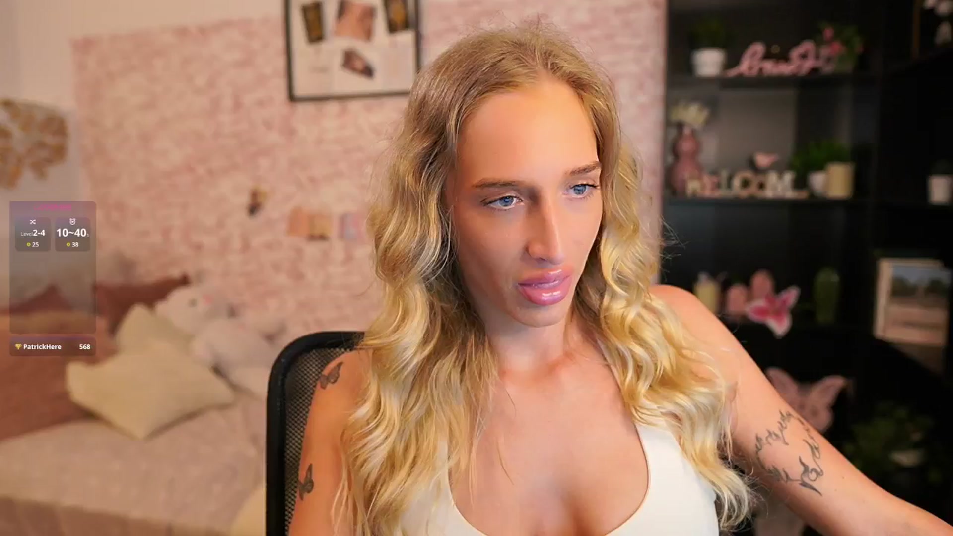 Gallery image thumbnail from NicoletteShea's myfreecams stream on, 06/03/2025, 13:49 image 9 of 20
