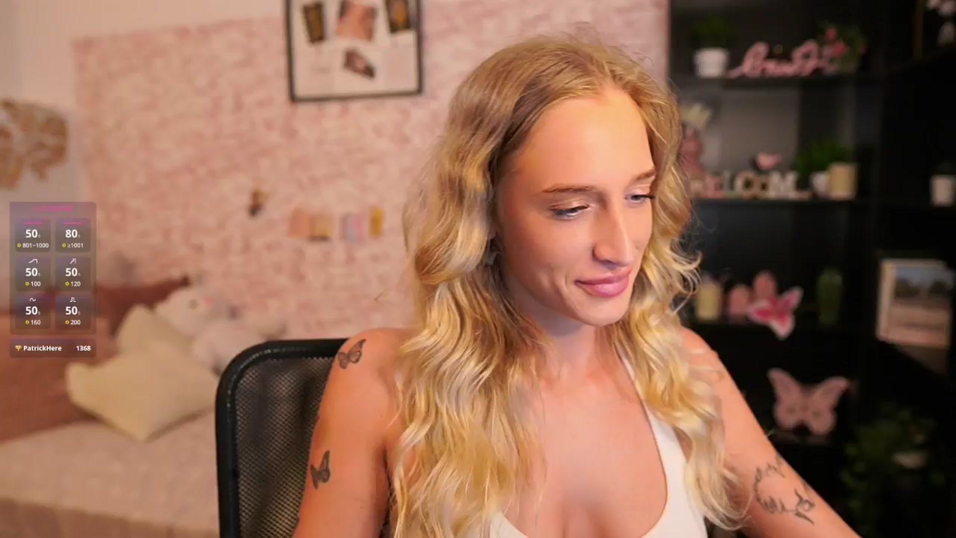 Gallery image thumbnail from NicoletteShea's myfreecams stream on, 06/03/2025, 13:49 image 19 of 20