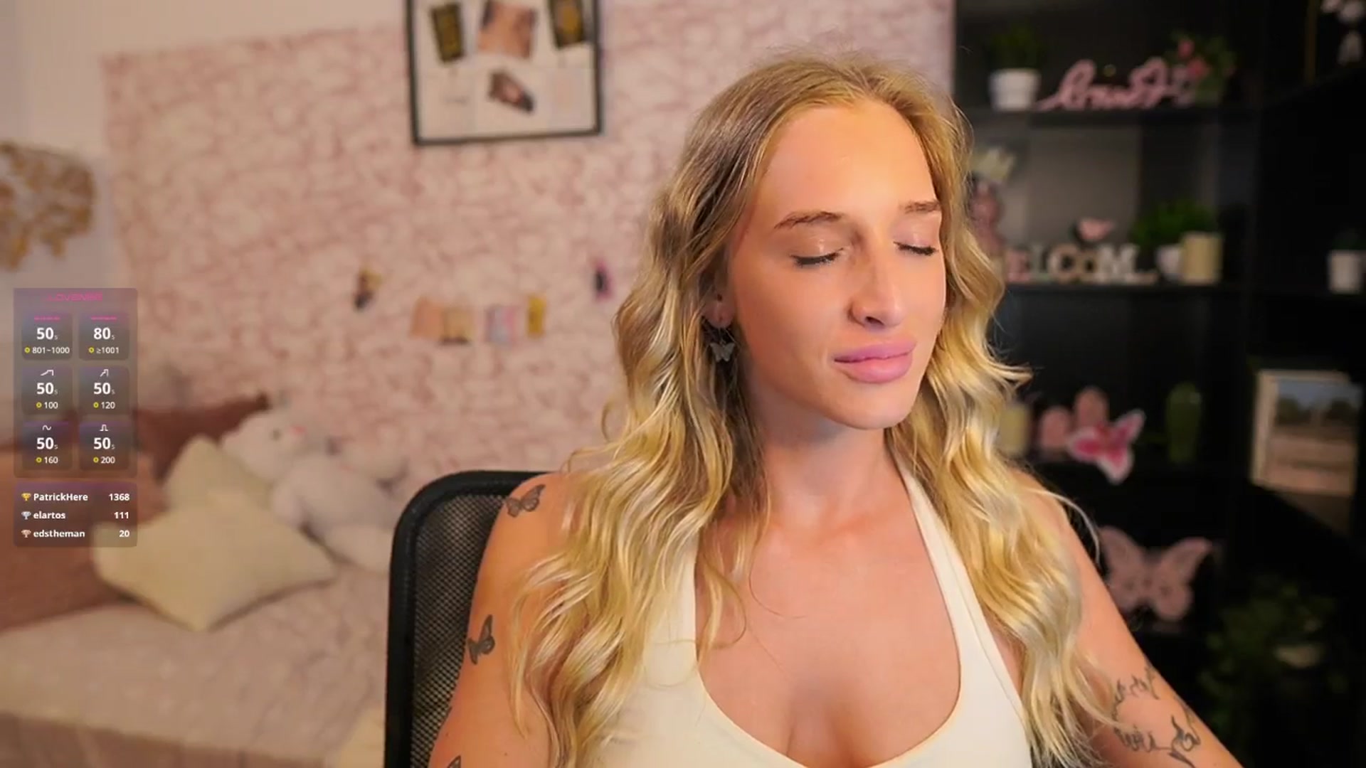 Gallery image thumbnail from NicoletteShea's myfreecams stream on, 06/03/2025, 17:25 image 19 of 20