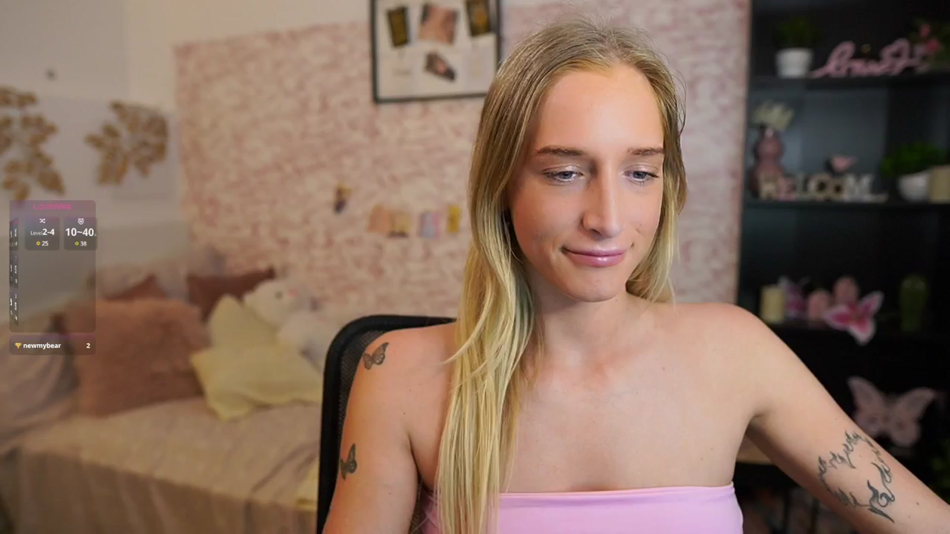 Gallery image thumbnail from NicoletteShea's myfreecams stream on, 06/13/2025, 12:09 image 1 of 20