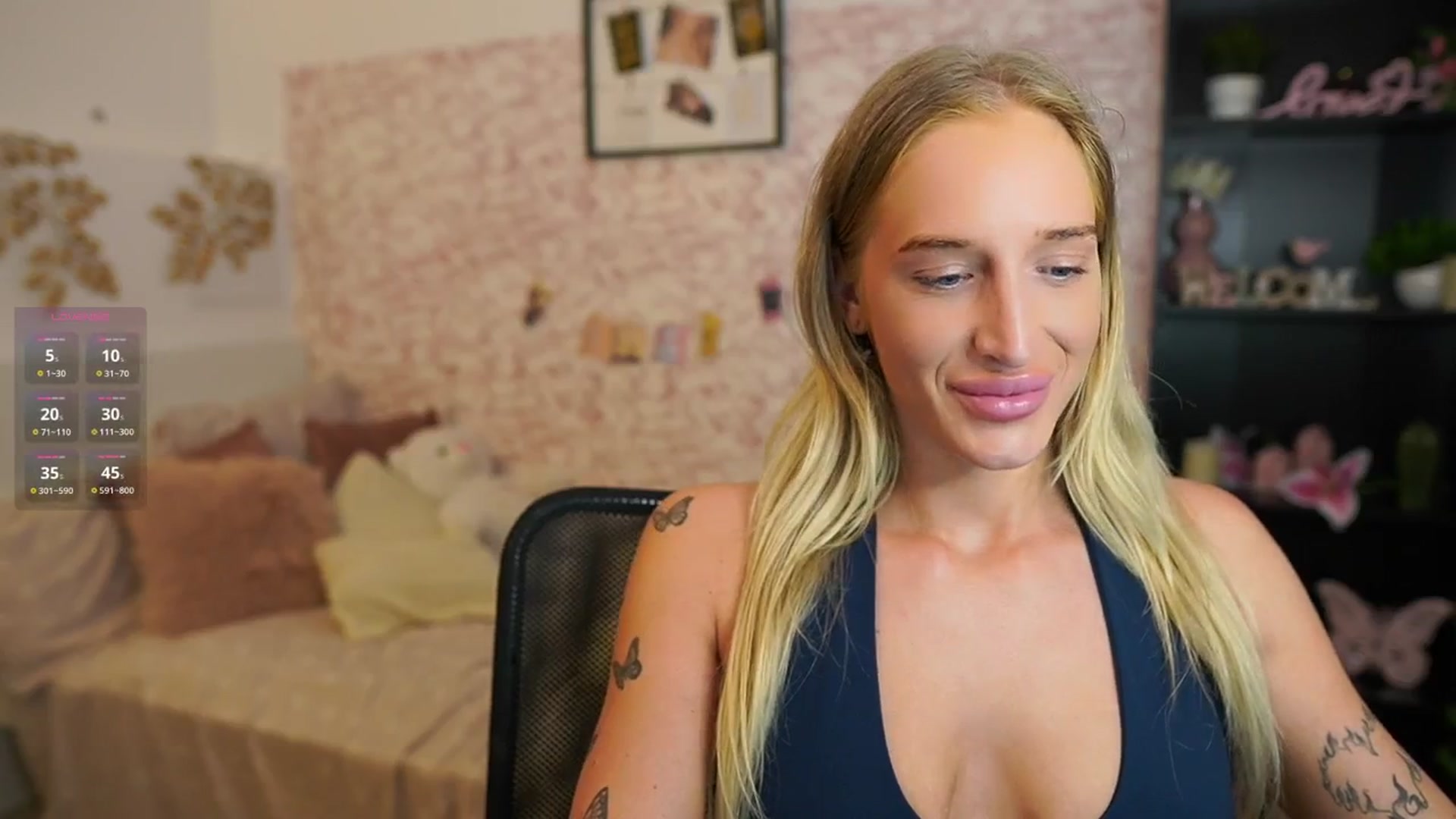 Gallery image thumbnail from NicoletteShea's myfreecams stream on, 06/14/2025, 21:15 image 6 of 20