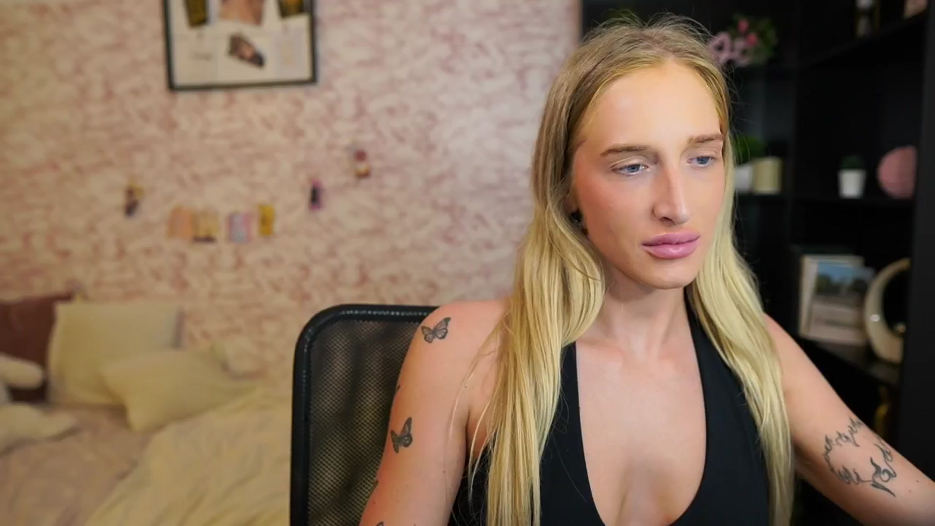Gallery image thumbnail from NicoletteShea's myfreecams stream on, 07/11/2025, 16:05 image 9 of 20