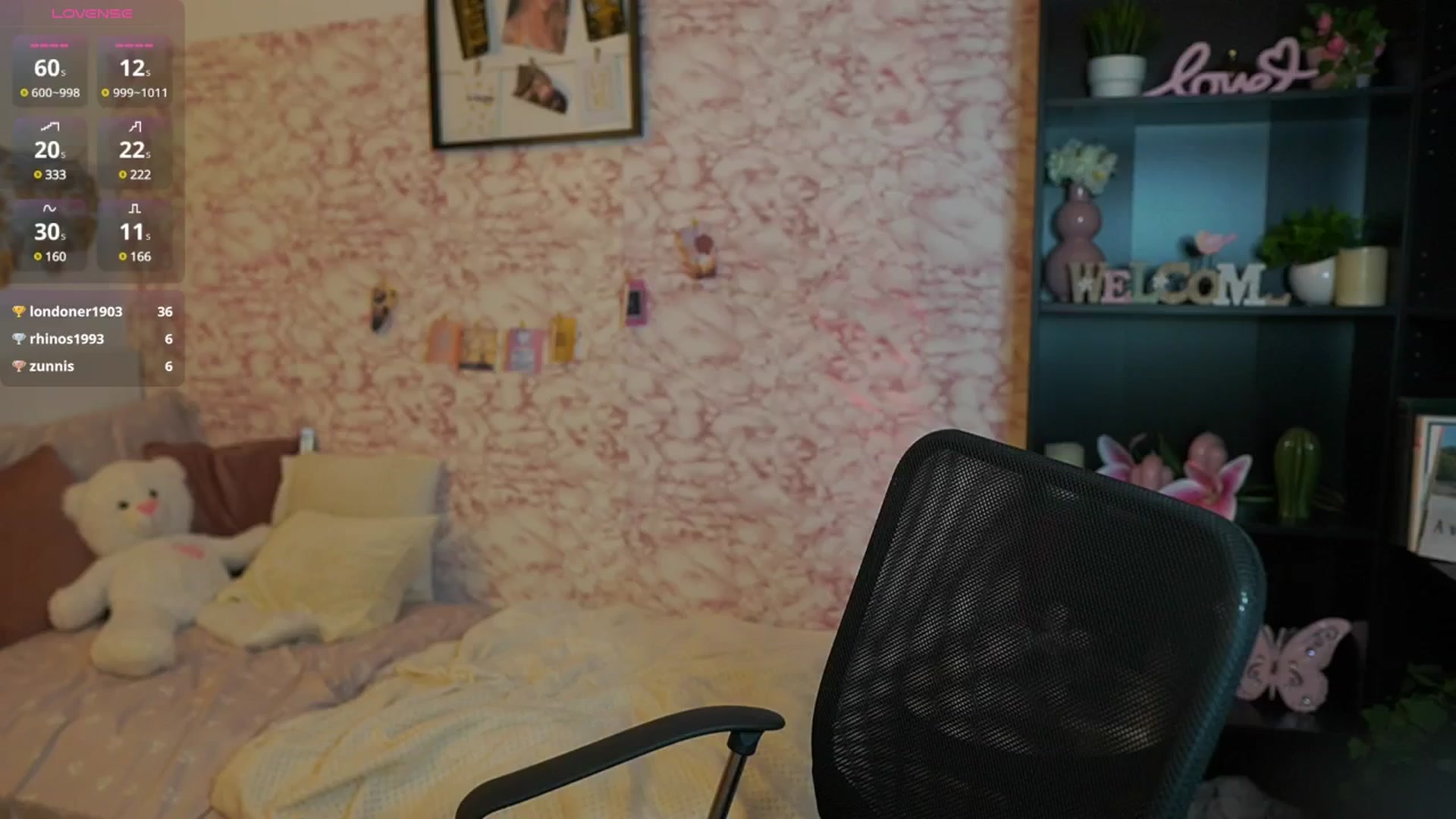 Gallery image thumbnail from NicoletteShea's myfreecams stream on, 07/23/2025, 15:35 image 19 of 20