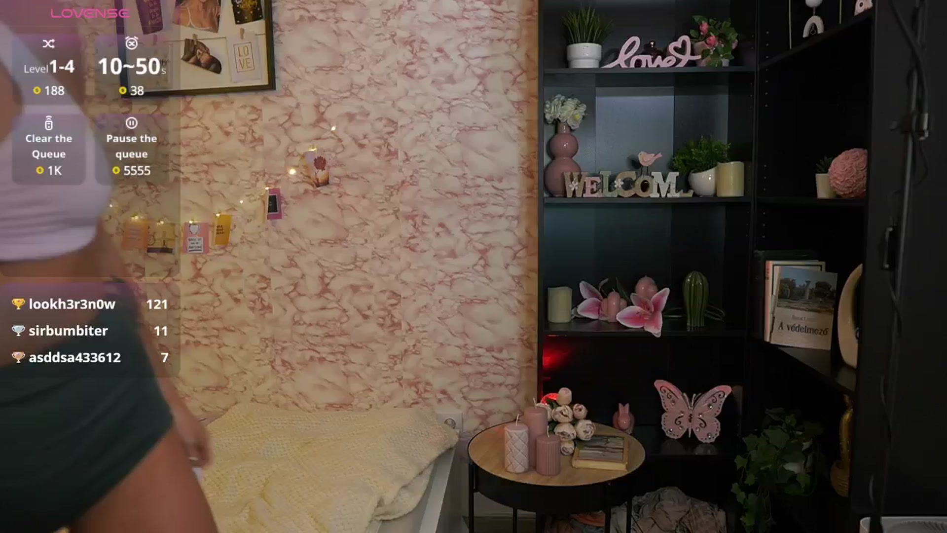 Gallery image thumbnail from NicoletteShea's myfreecams stream on, 08/03/2025, 15:44 image 14 of 20