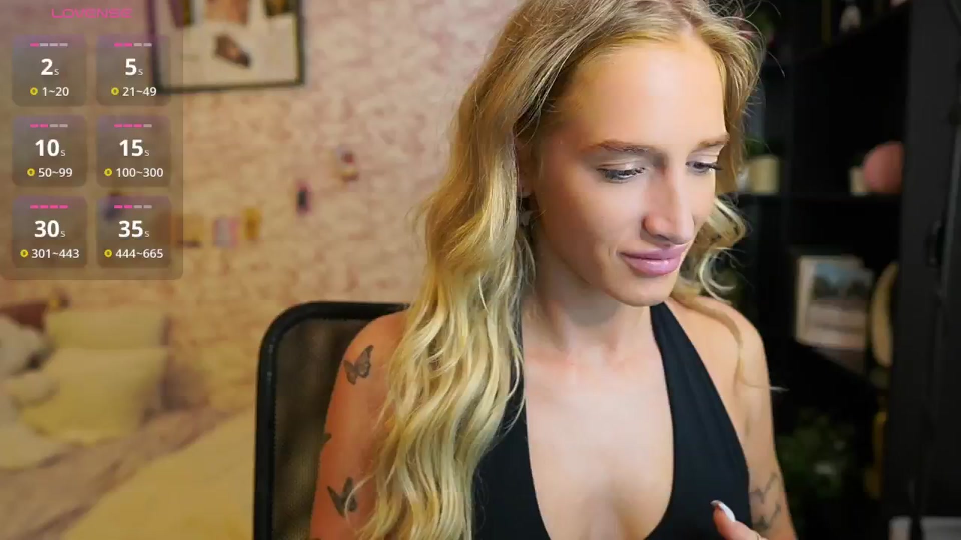 Gallery image thumbnail from NicoletteShea's myfreecams stream on, 08/04/2025, 09:42 image 1 of 20