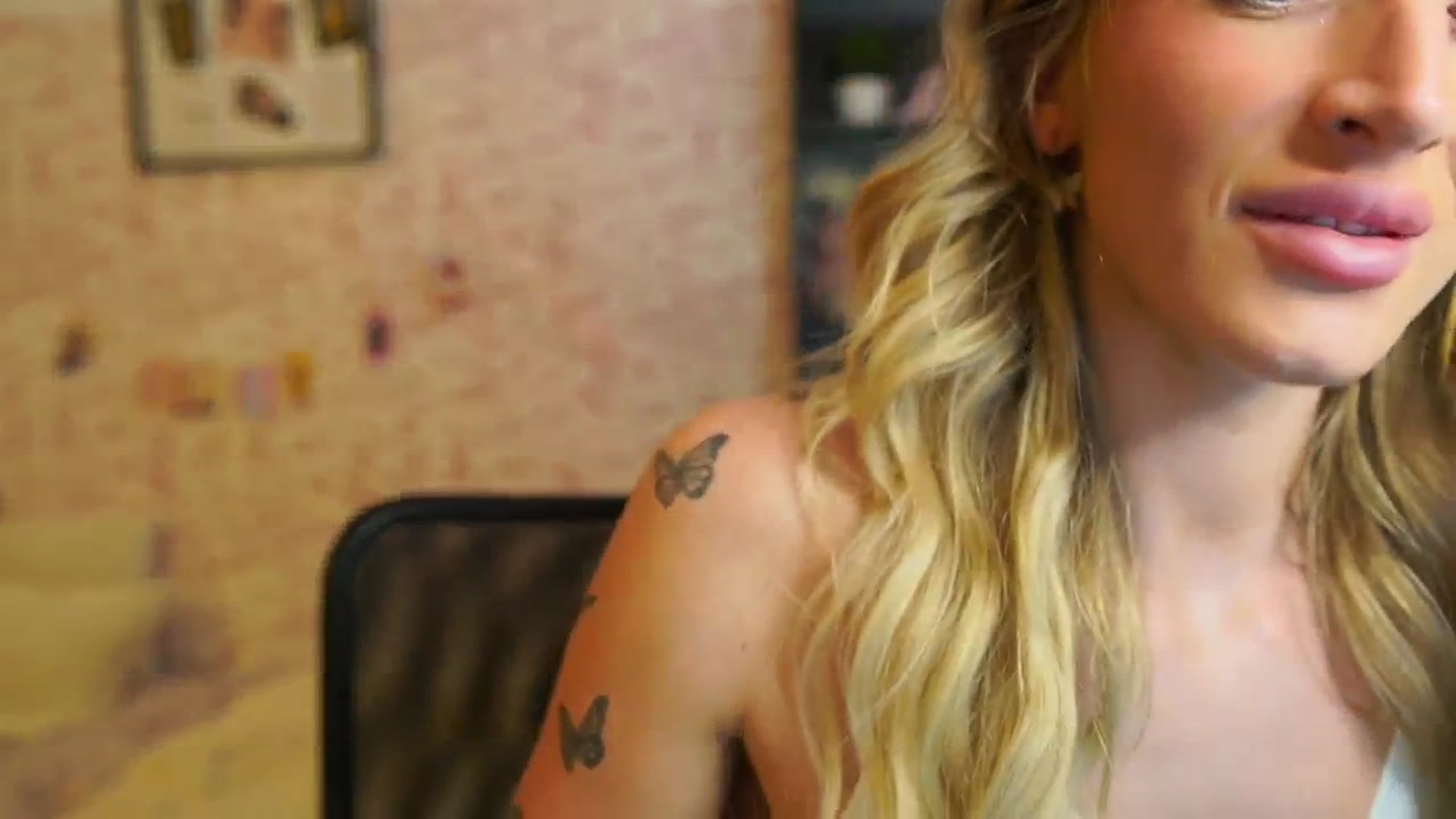 Gallery image thumbnail from NicoletteShea's myfreecams stream on, 08/06/2025, 15:57 image 3 of 20