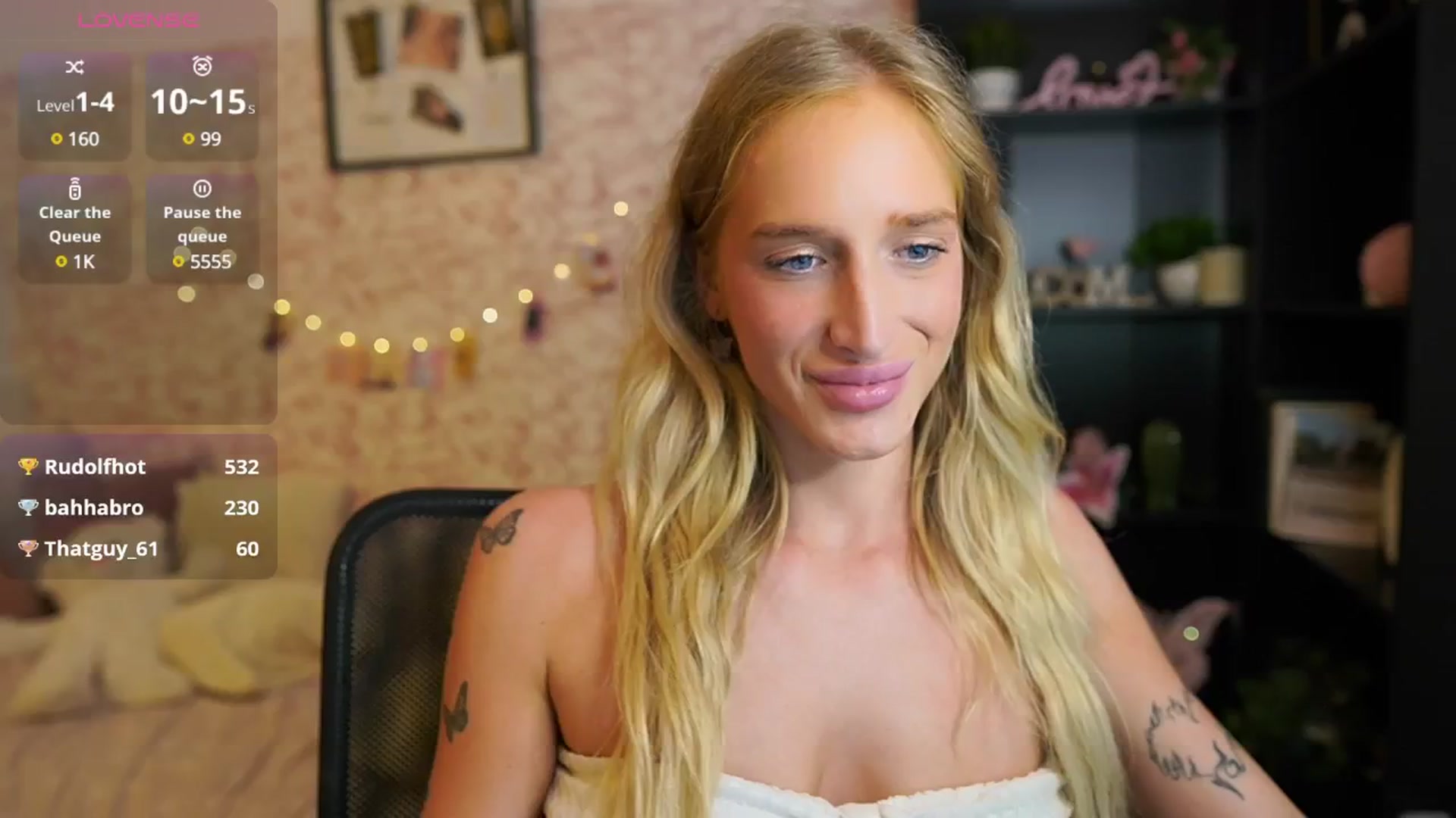 Gallery image thumbnail from NicoletteShea's myfreecams stream on, 08/09/2025, 15:54 image 18 of 20