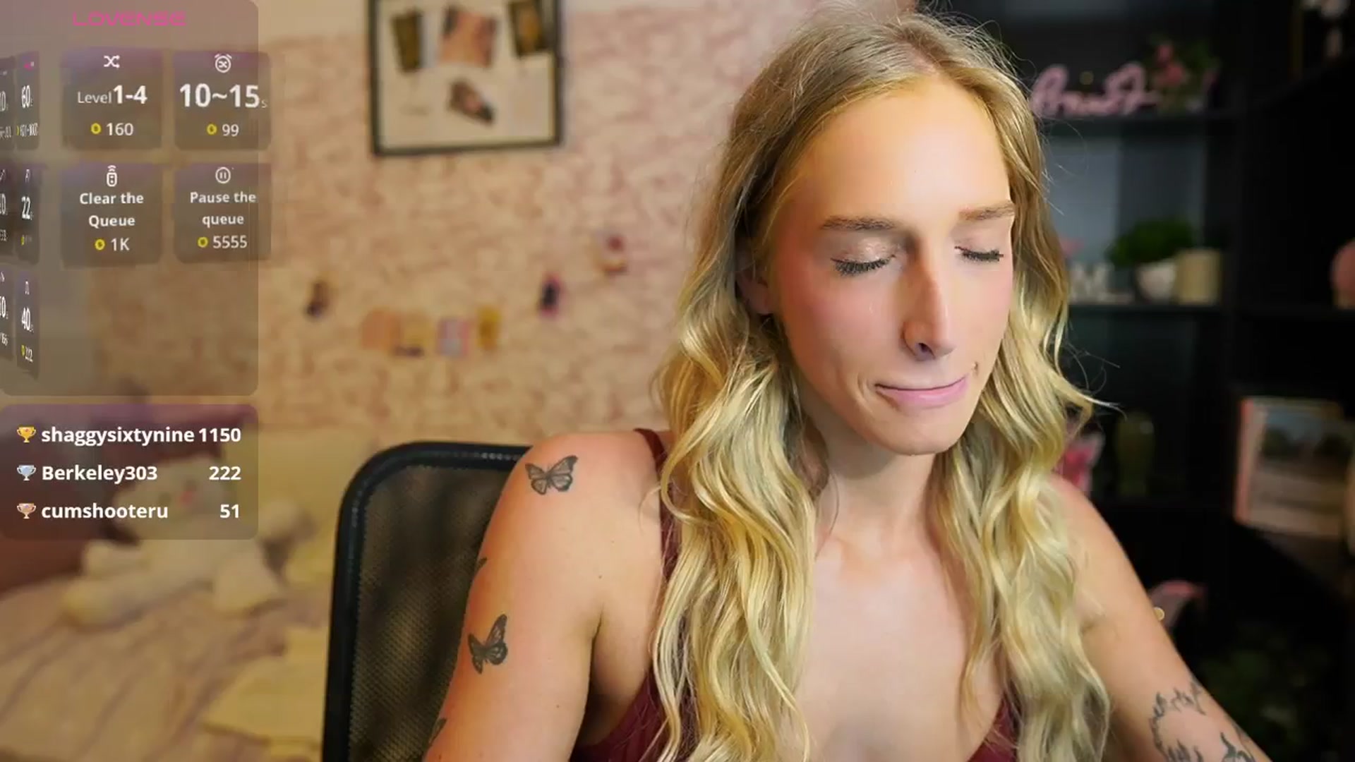 Gallery image thumbnail from NicoletteShea's myfreecams stream on, 08/12/2025, 17:51 image 13 of 20