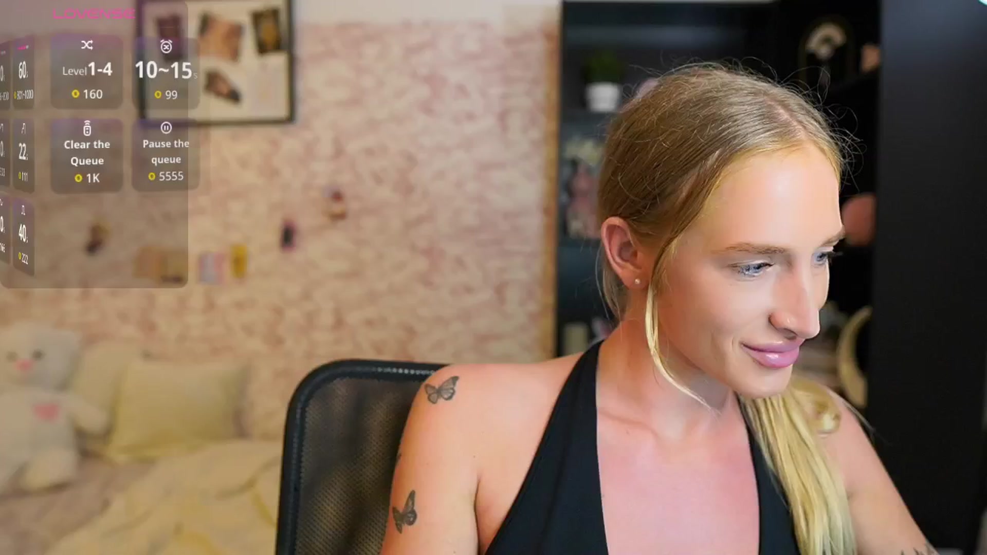 Gallery image thumbnail from NicoletteShea's myfreecams stream on, 08/21/2025, 18:59 image 3 of 20