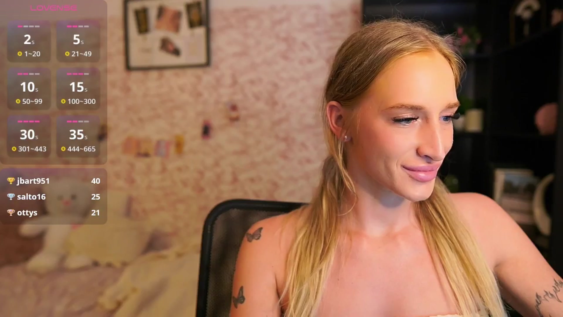 Gallery image thumbnail from NicoletteShea's myfreecams stream on, 08/22/2025, 16:46 image 13 of 20