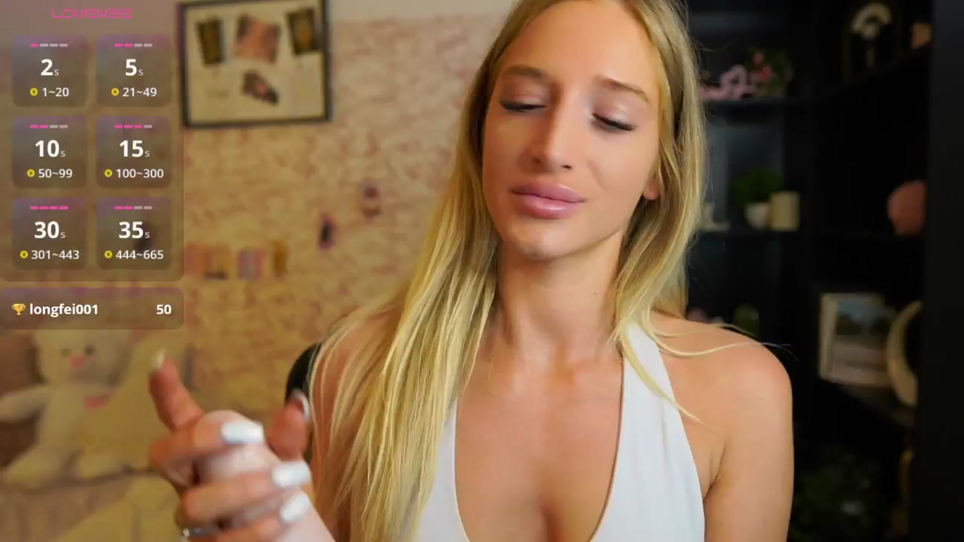 Gallery image thumbnail from NicoletteShea's myfreecams stream on, 08/23/2025, 07:43 image 16 of 20