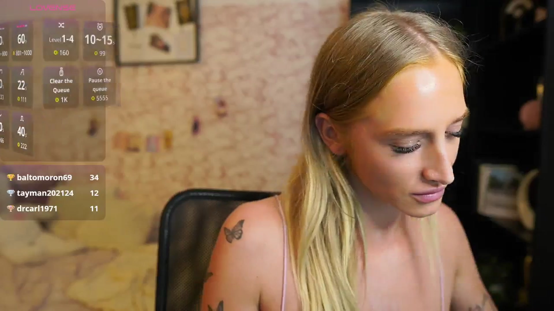Gallery image thumbnail from NicoletteShea's myfreecams stream on, 08/25/2025, 18:06 image 6 of 20