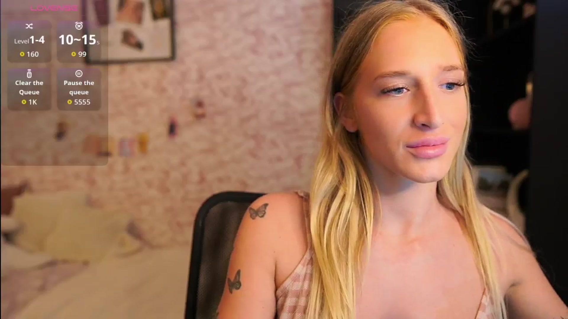 Gallery image thumbnail from NicoletteShea's myfreecams stream on, 08/27/2025, 14:38 image 18 of 20