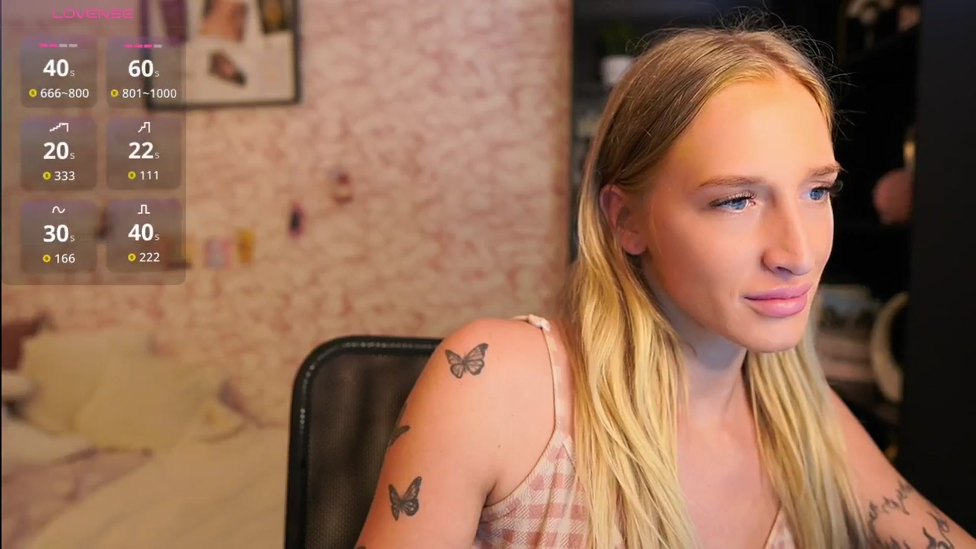 Gallery image thumbnail from NicoletteShea's myfreecams stream on, 08/27/2025, 14:38 image 2 of 20