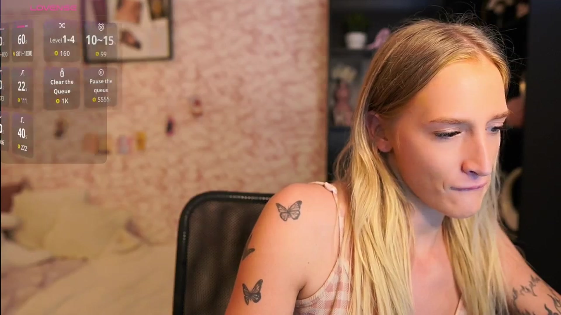 Gallery image thumbnail from NicoletteShea's myfreecams stream on, 08/27/2025, 14:38 image 7 of 20
