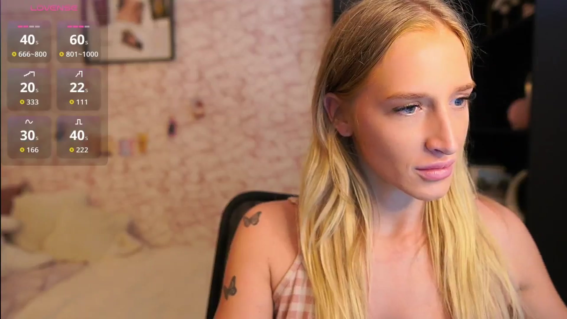 Gallery image thumbnail from NicoletteShea's myfreecams stream on, 08/27/2025, 14:38 image 16 of 20