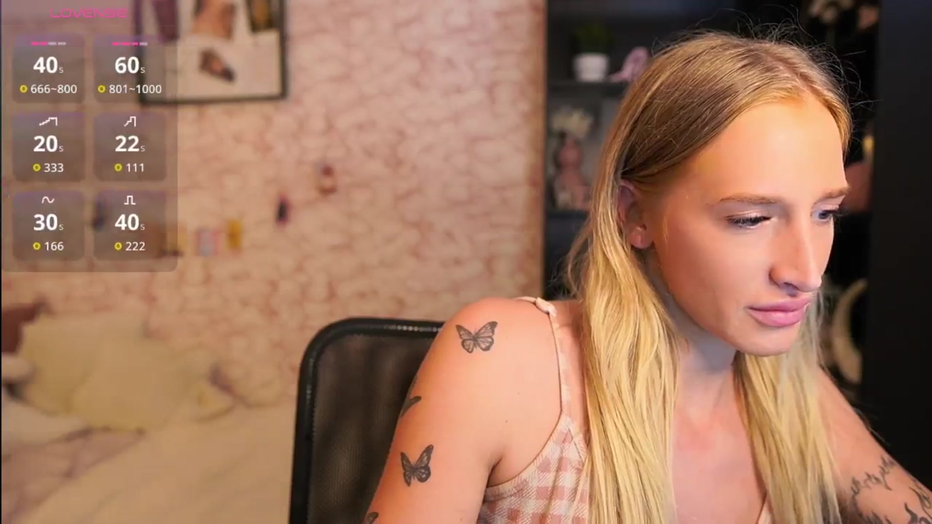 Gallery image thumbnail from NicoletteShea's myfreecams stream on, 08/27/2025, 14:38 image 8 of 20