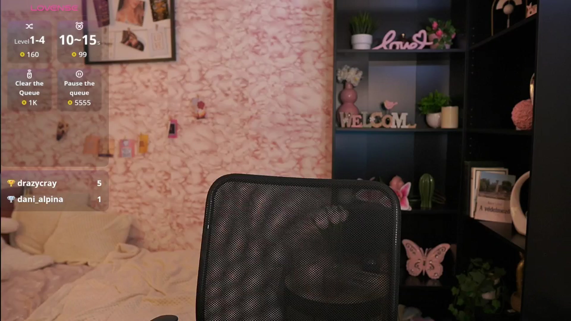 Gallery image thumbnail from NicoletteShea's myfreecams stream on, 08/27/2025, 15:54 image 15 of 20