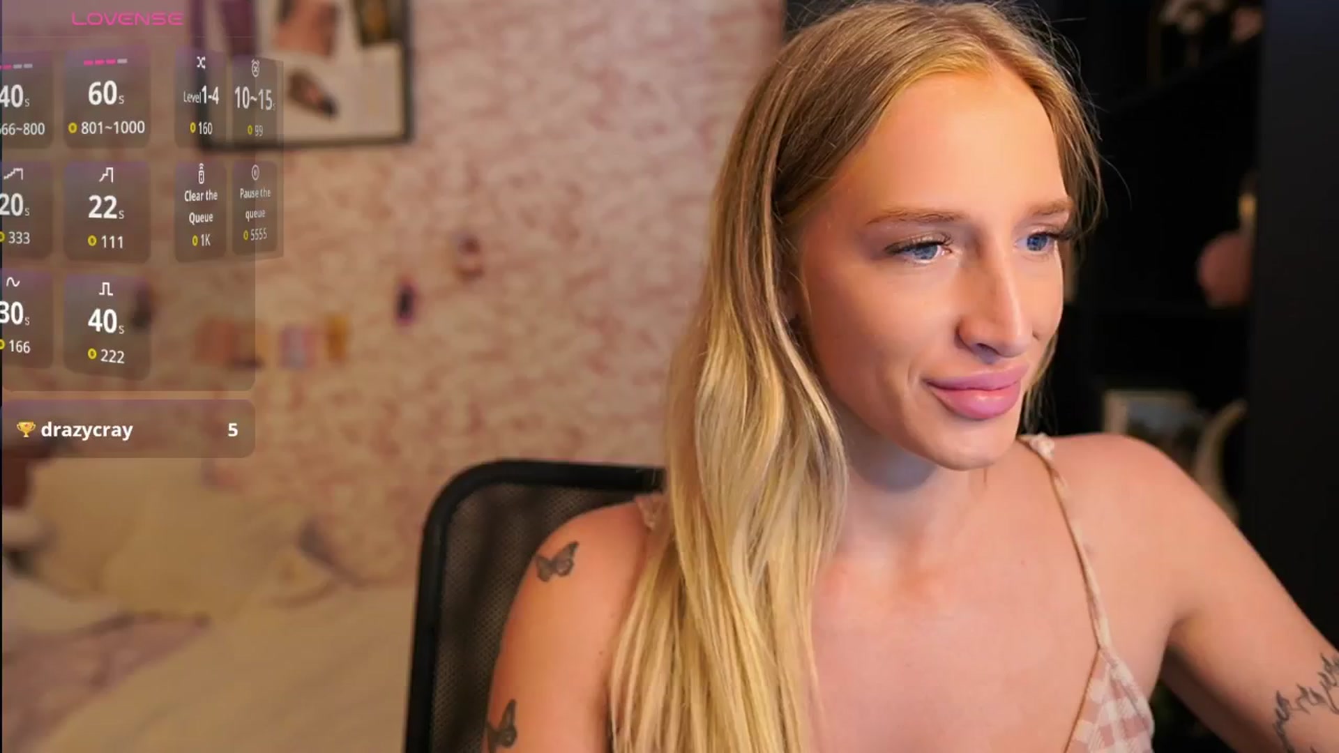 Gallery image thumbnail from NicoletteShea's myfreecams stream on, 08/27/2025, 15:54 image 3 of 20
