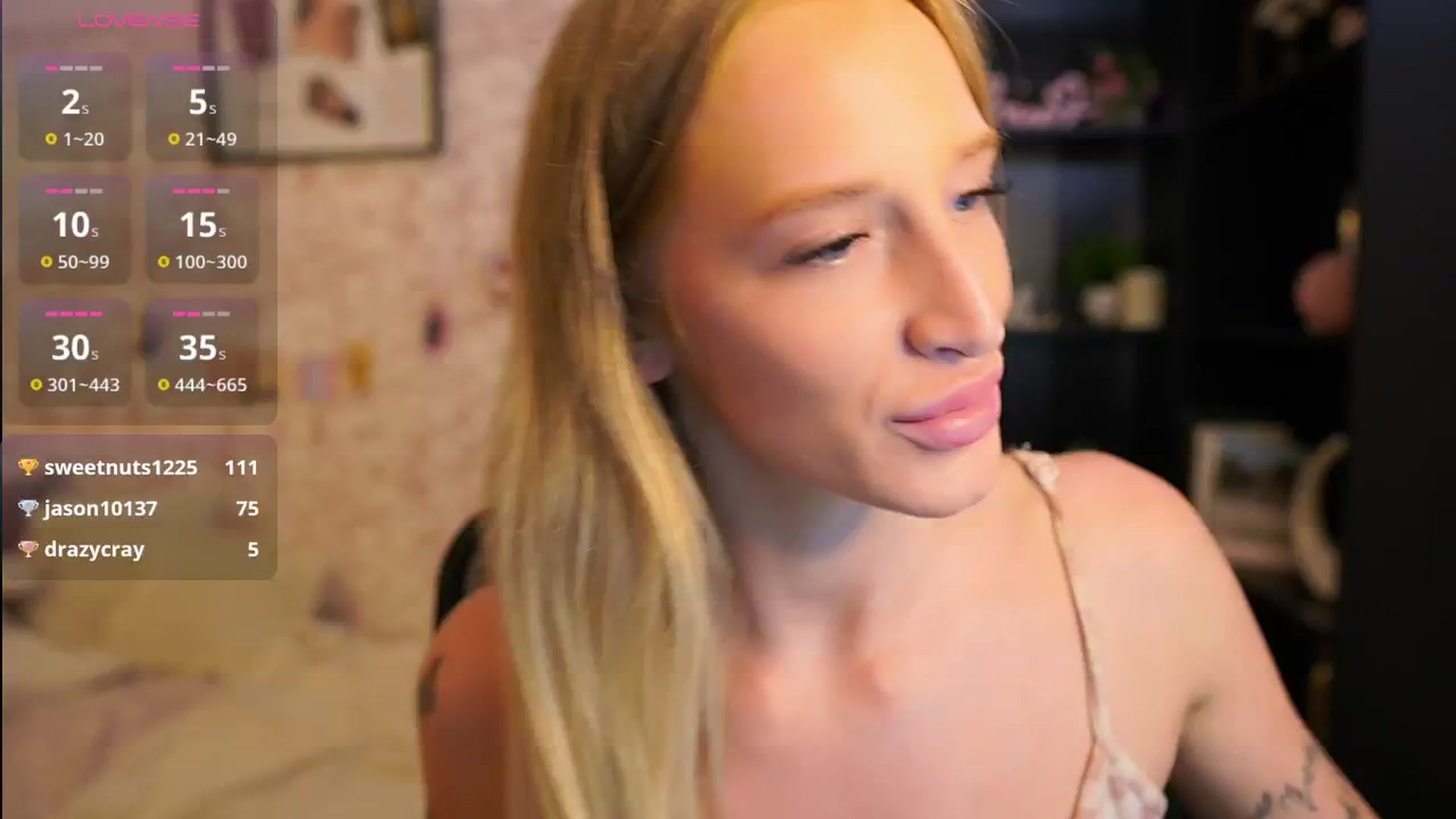 Gallery image thumbnail from NicoletteShea's myfreecams stream on, 08/27/2025, 17:51 image 11 of 20