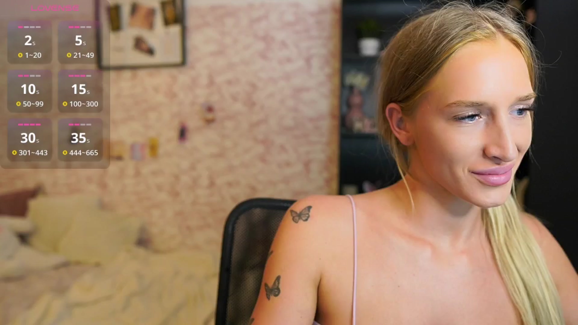 Gallery image thumbnail from NicoletteShea's myfreecams stream on, 08/28/2025, 15:11 image 12 of 20