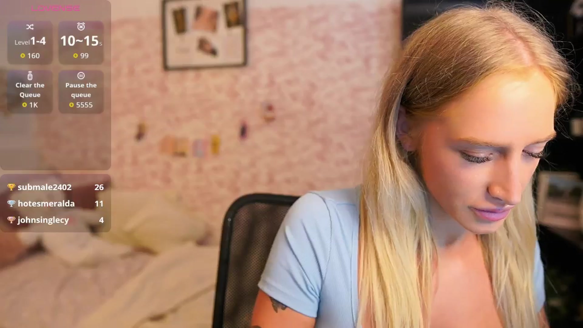 Gallery image thumbnail from NicoletteShea's myfreecams stream on, 08/29/2025, 14:11 image 15 of 20