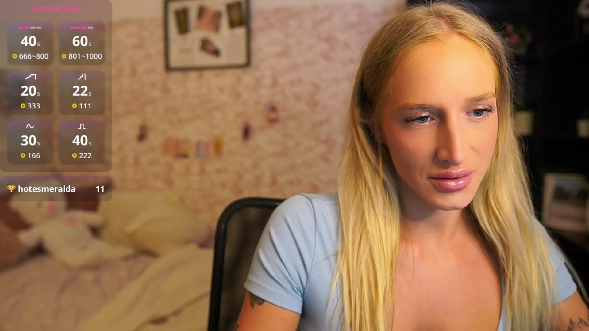 Gallery image thumbnail from NicoletteShea's myfreecams stream on, 08/29/2025, 14:11 image 4 of 20