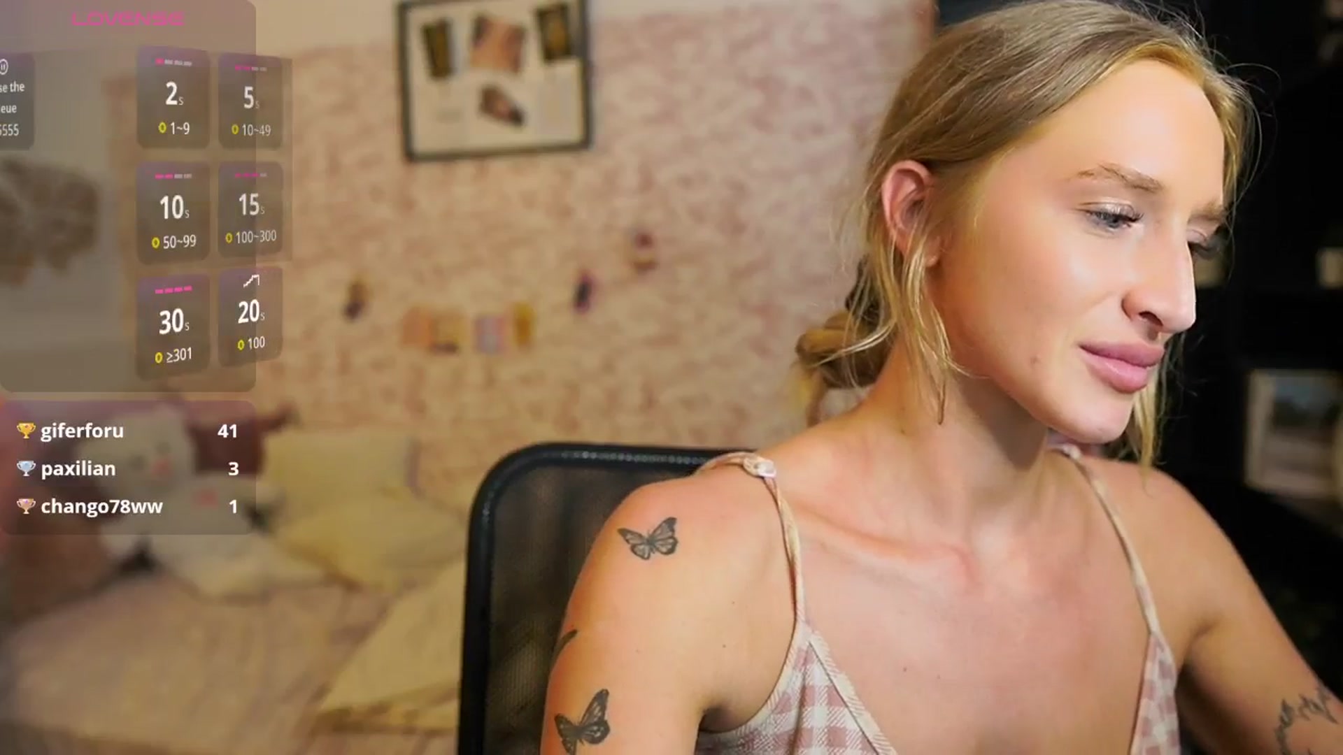 Gallery image thumbnail from NicoletteShea's myfreecams stream on, 09/04/2025, 18:06 image 16 of 20