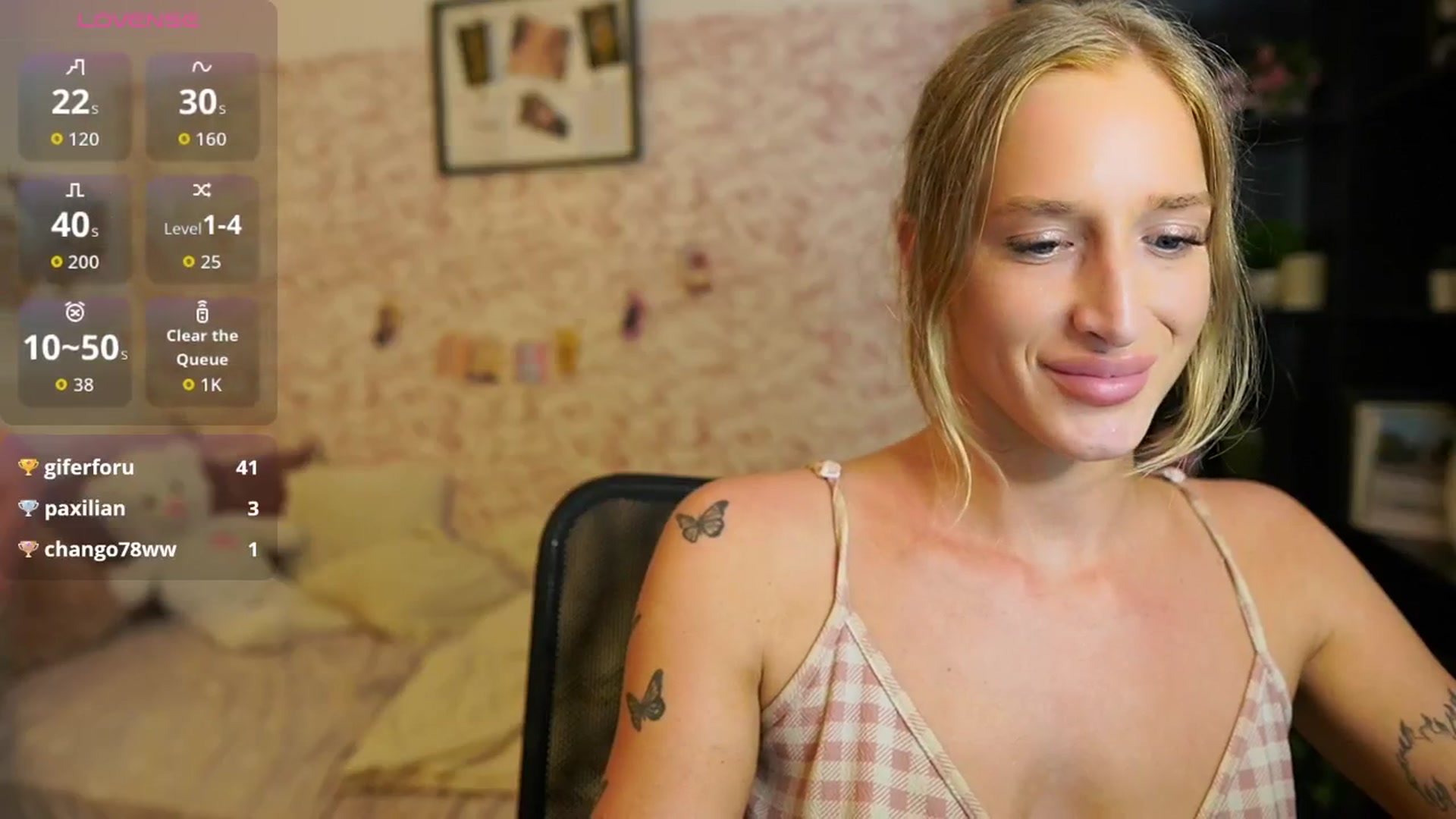 Gallery image thumbnail from NicoletteShea's myfreecams stream on, 09/04/2025, 18:06 image 17 of 20