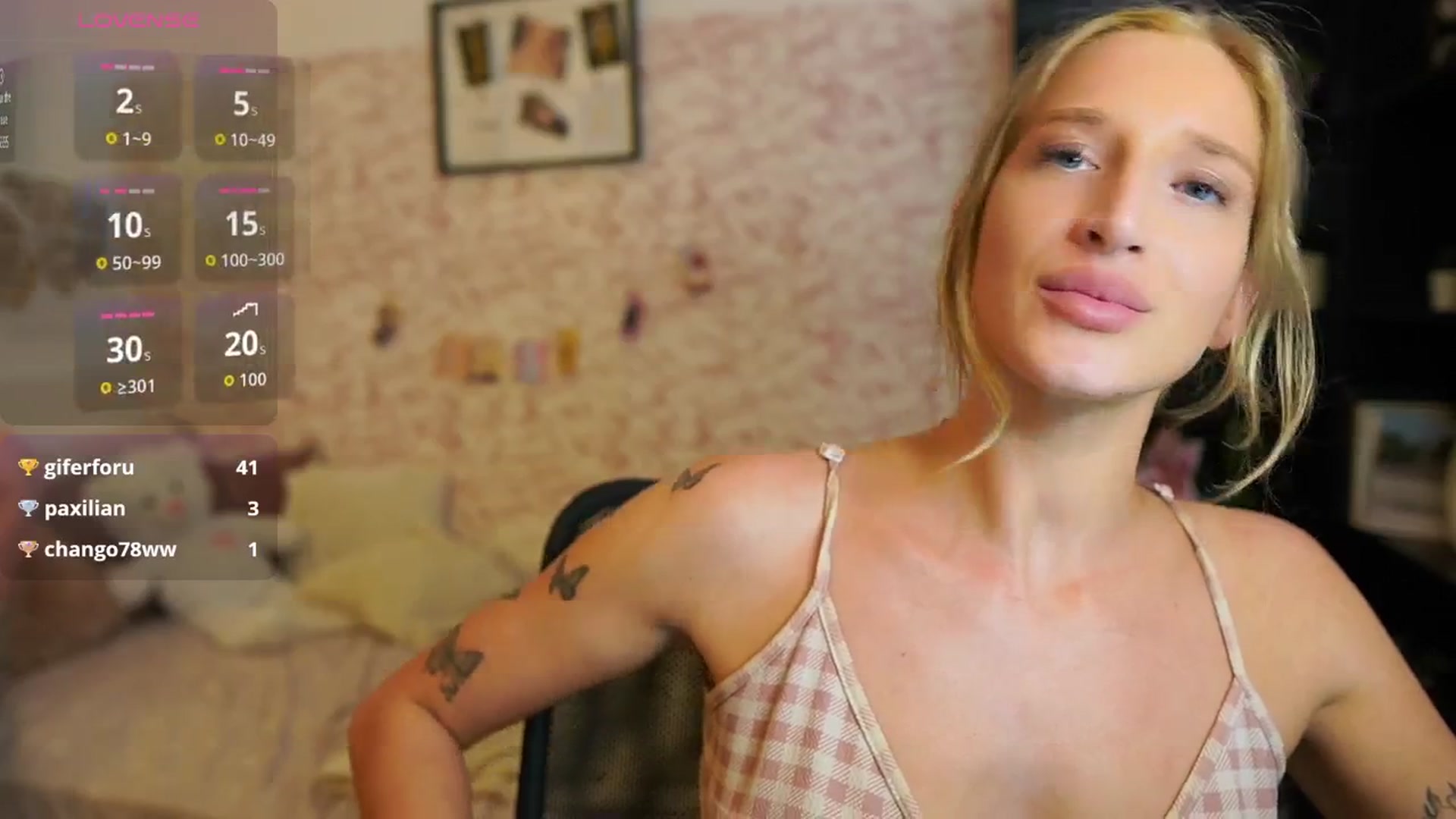 Gallery image thumbnail from NicoletteShea's myfreecams stream on, 09/04/2025, 18:06 image 14 of 20