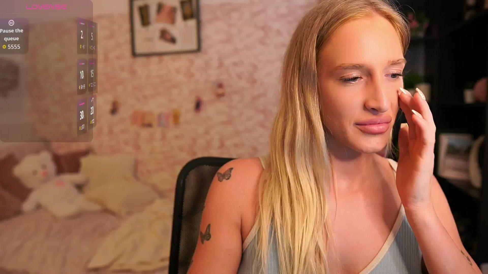 Gallery image thumbnail from NicoletteShea's myfreecams stream on, 09/05/2025, 17:57 image 20 of 20