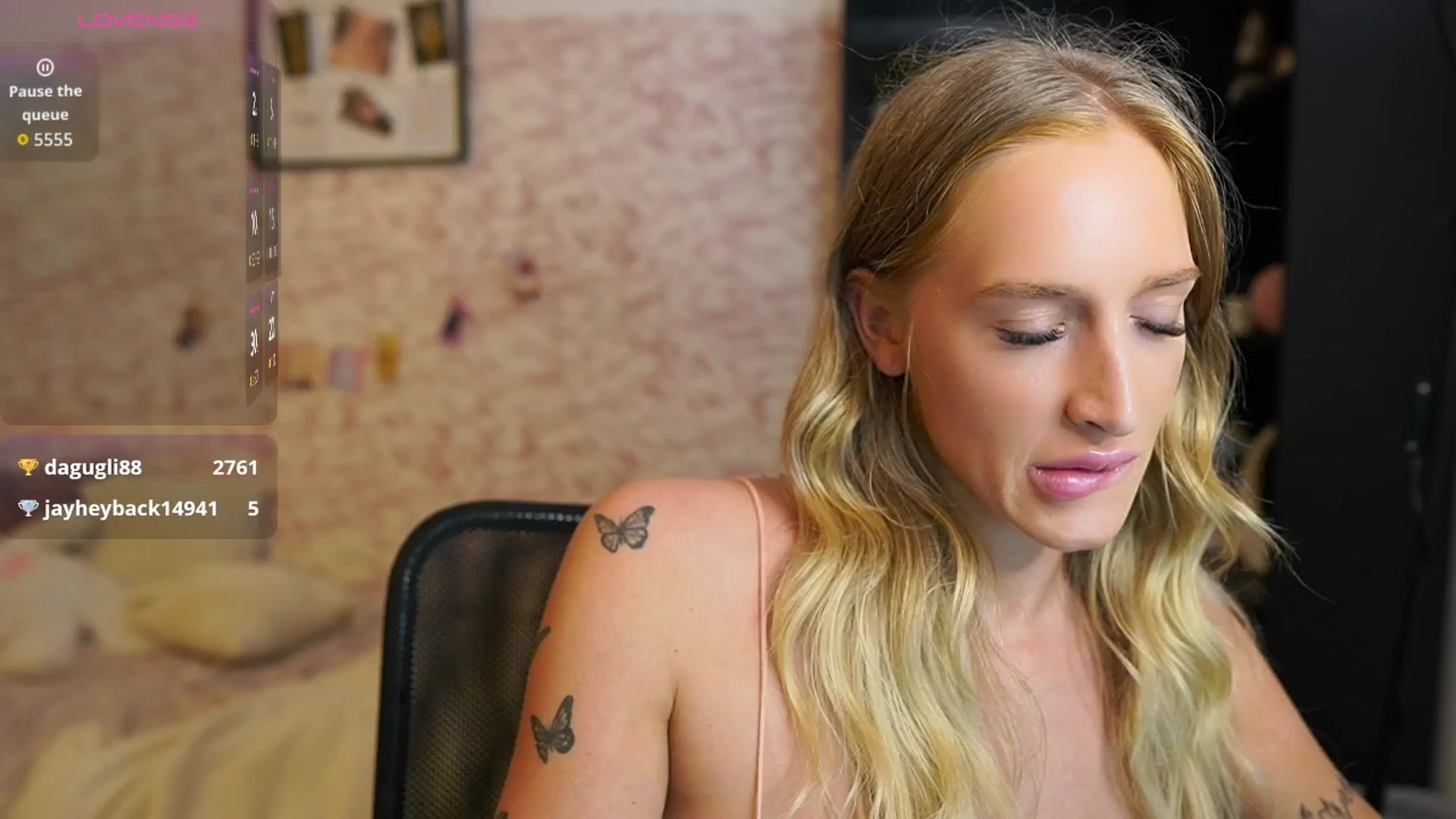 Gallery image thumbnail from NicoletteShea's myfreecams stream on, 09/11/2025, 12:30 image 5 of 20