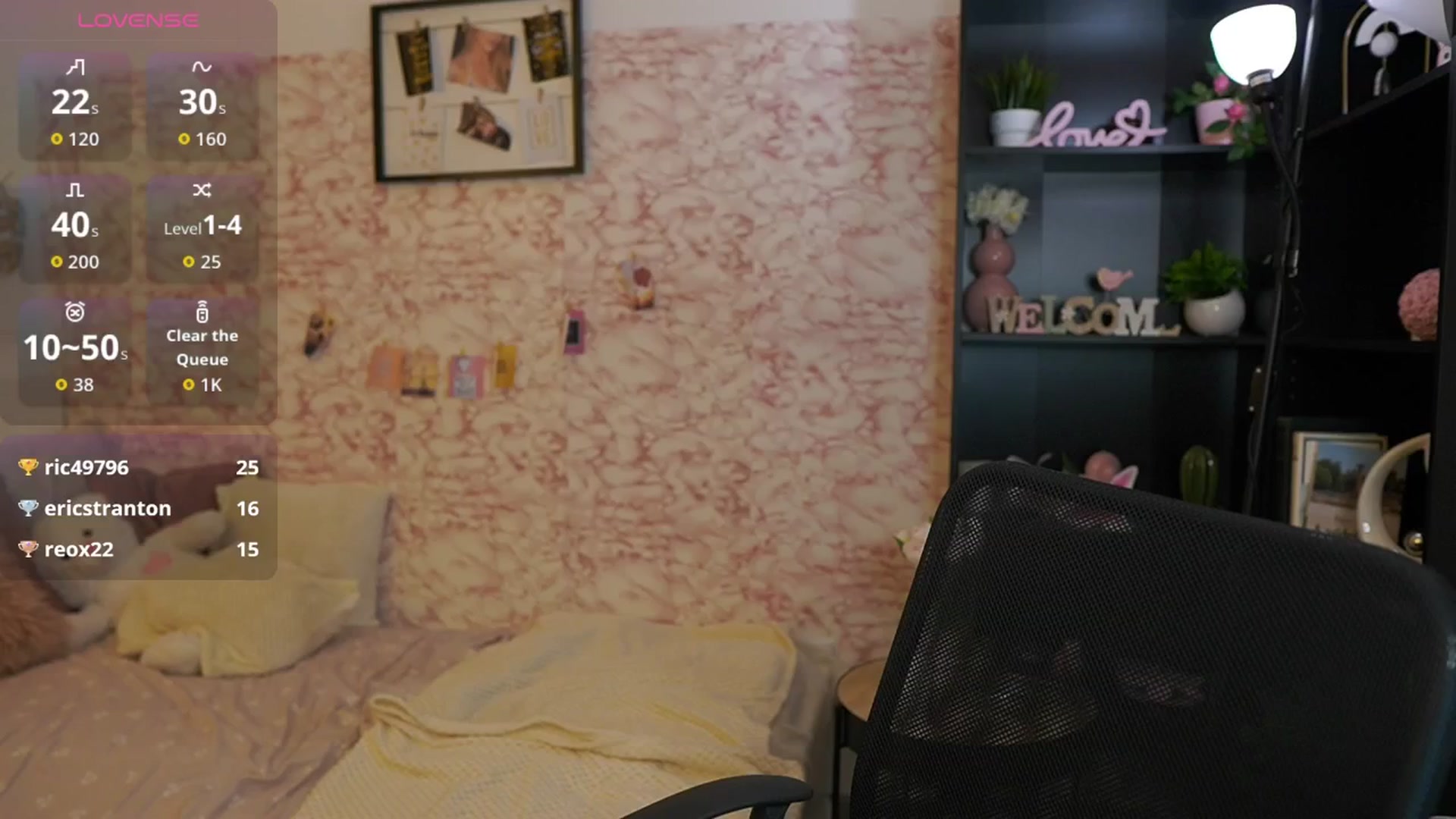 Gallery image thumbnail from NicoletteShea's myfreecams stream on, 09/22/2025, 18:01 image 10 of 20