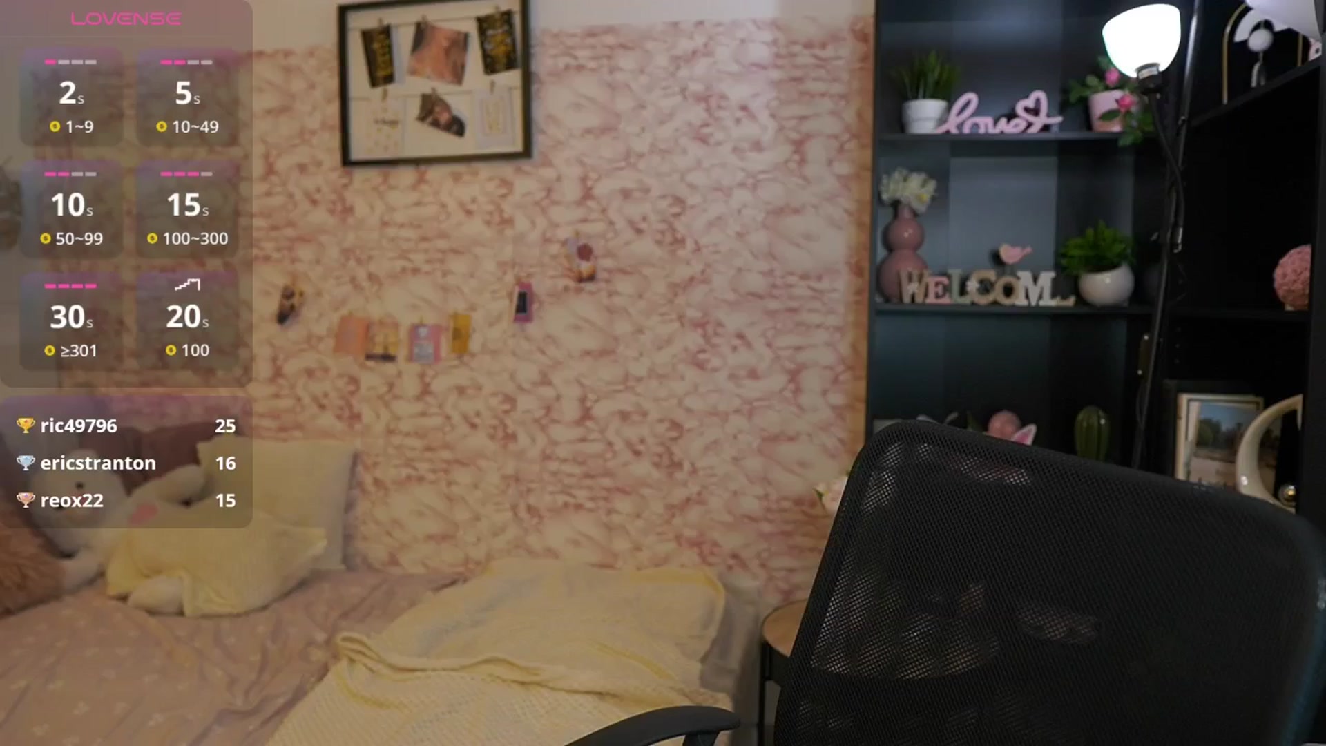 Gallery image thumbnail from NicoletteShea's myfreecams stream on, 09/22/2025, 18:01 image 11 of 20