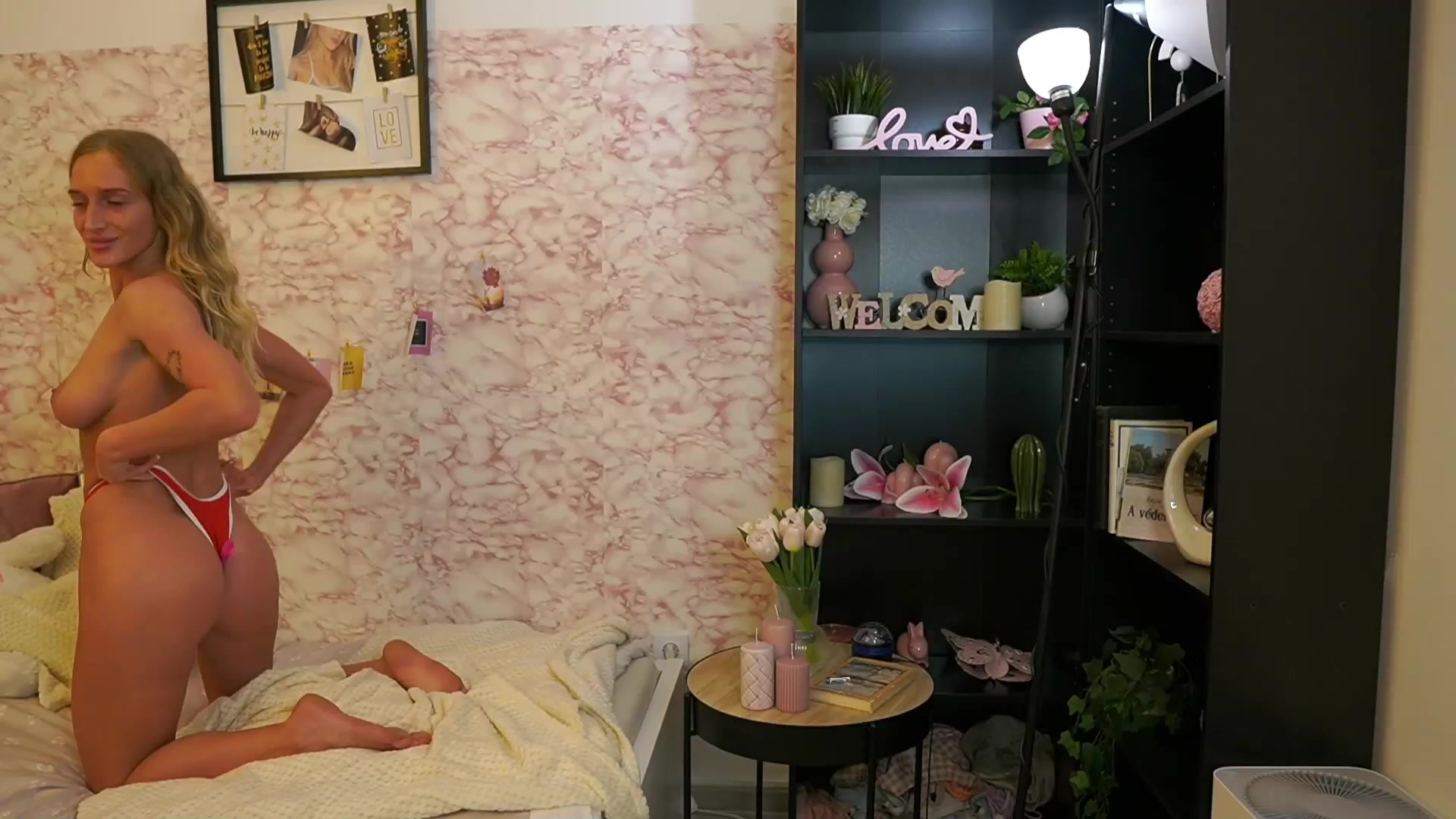 Gallery image thumbnail from NicoletteShea's myfreecams stream on, 09/26/2025, 11:48 image 20 of 20