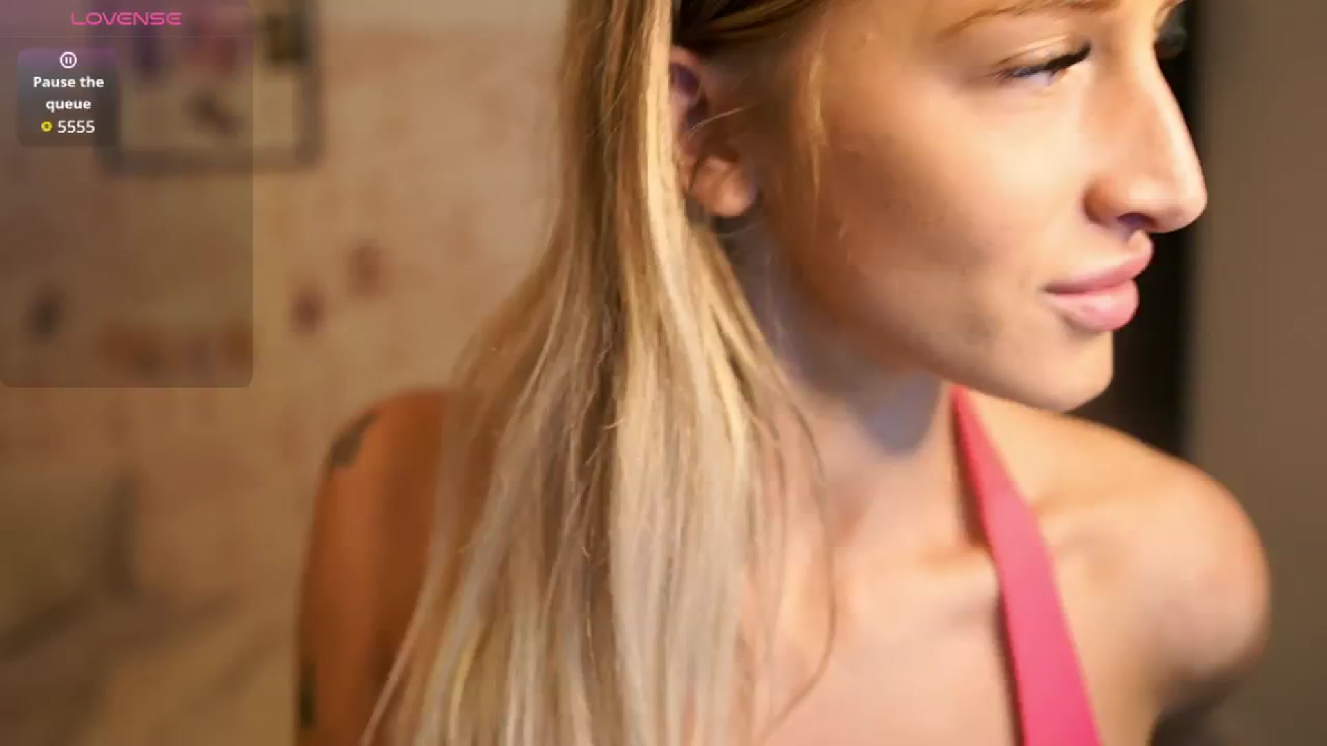 Gallery image thumbnail from NicoletteShea's myfreecams stream on, 09/30/2025, 09:10 image 14 of 20