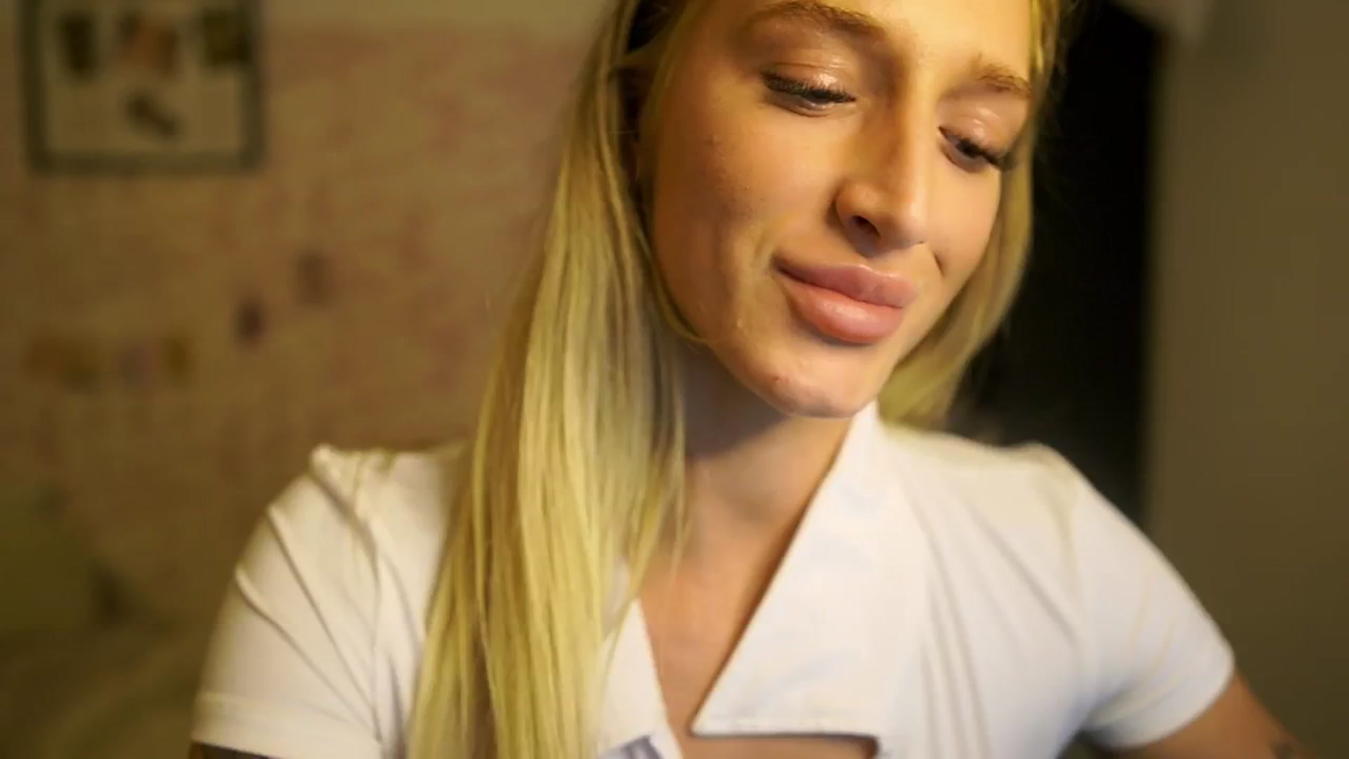 Gallery image thumbnail from NicoletteShea's myfreecams stream on, 10/06/2025, 18:01 image 3 of 20