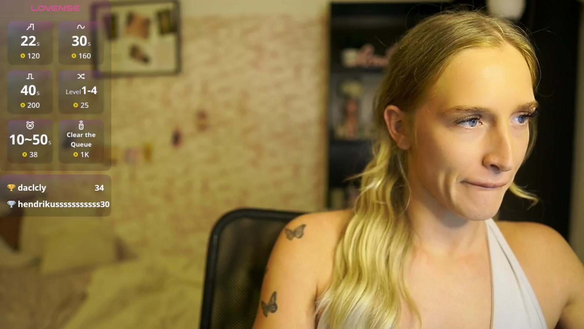 Gallery image thumbnail from NicoletteShea's myfreecams stream on, 10/08/2025, 12:17 image 15 of 20