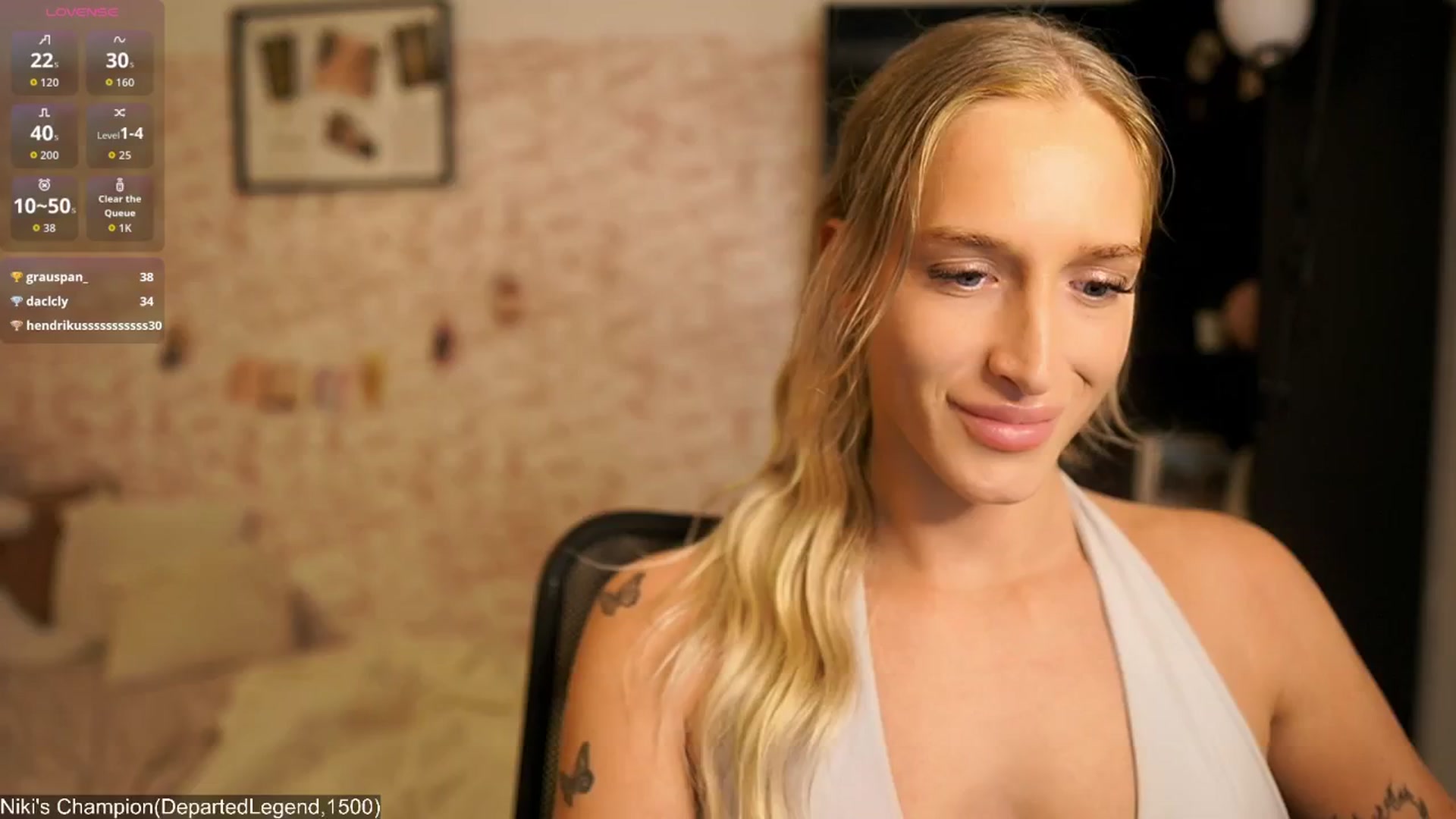 Gallery image thumbnail from NicoletteShea's myfreecams stream on, 10/08/2025, 13:04 image 16 of 20