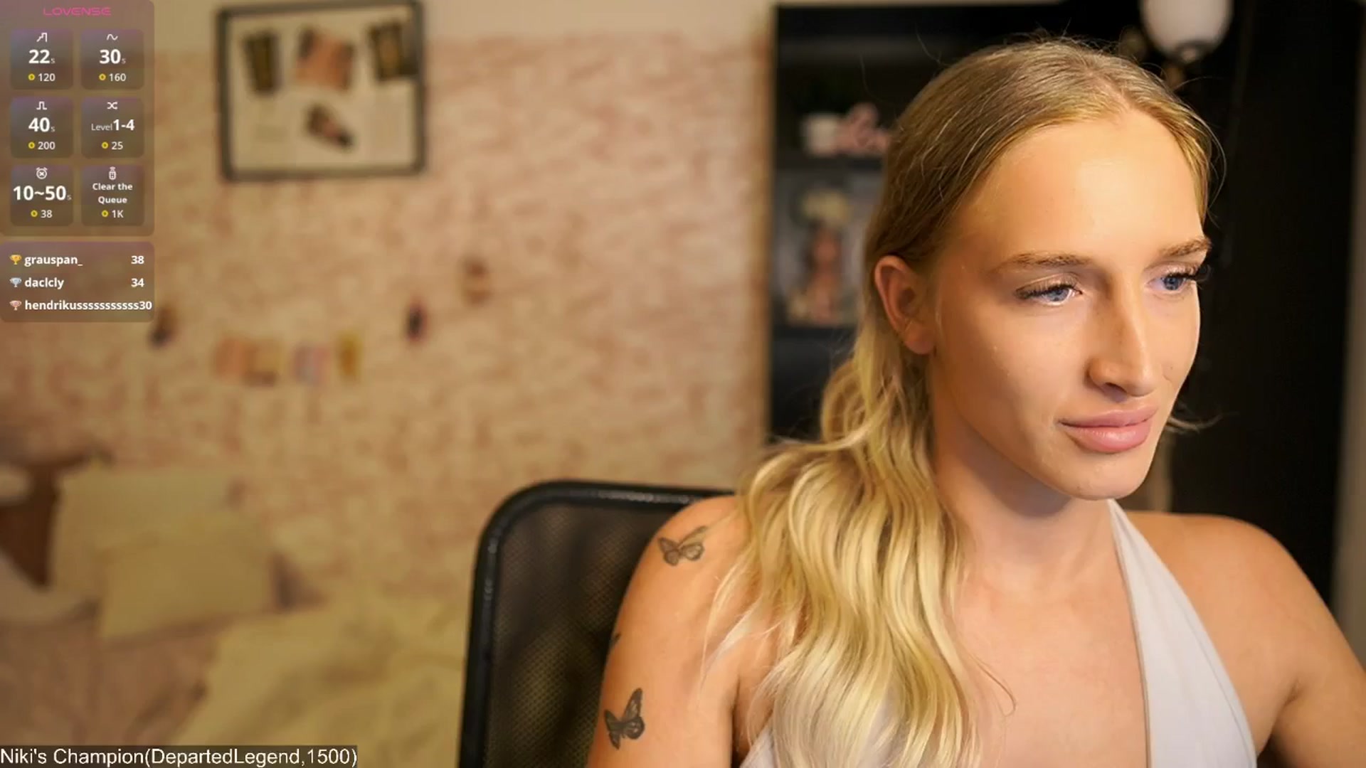 Gallery image thumbnail from NicoletteShea's myfreecams stream on, 10/08/2025, 13:04 image 17 of 20