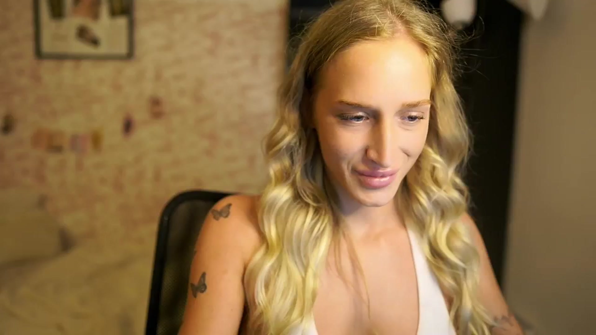 Gallery image thumbnail from NicoletteShea's myfreecams stream on, 10/17/2025, 13:21 image 20 of 20