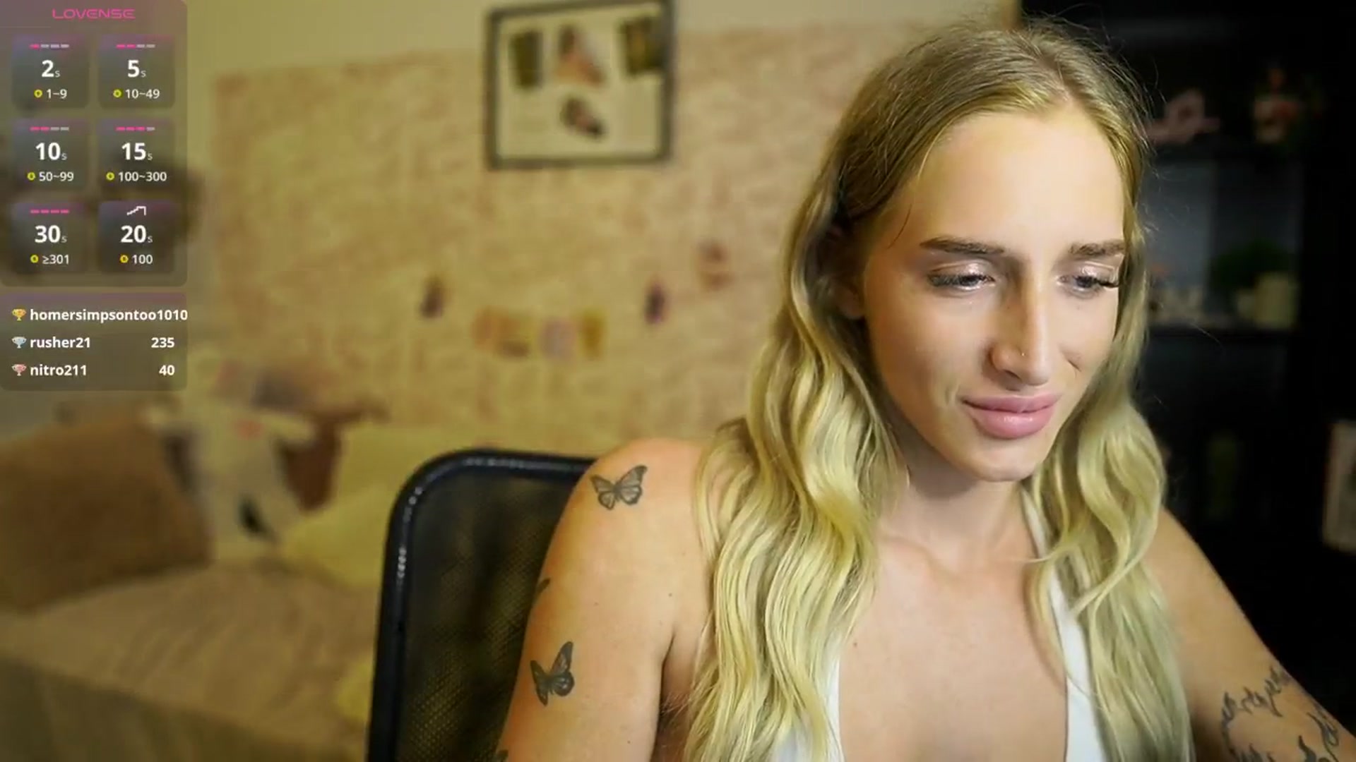 Gallery image thumbnail from NicoletteShea's myfreecams stream on, 10/30/2025, 18:43 image 4 of 20