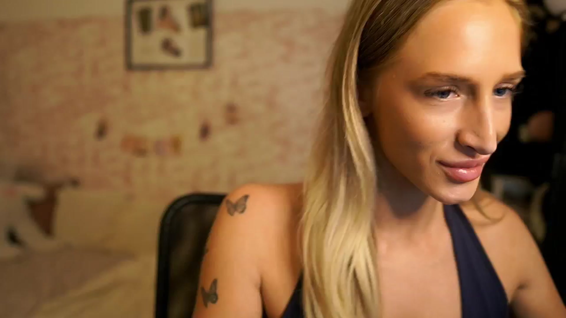 Gallery image thumbnail from NicoletteShea's myfreecams stream on, 11/07/2025, 18:07 image 18 of 20