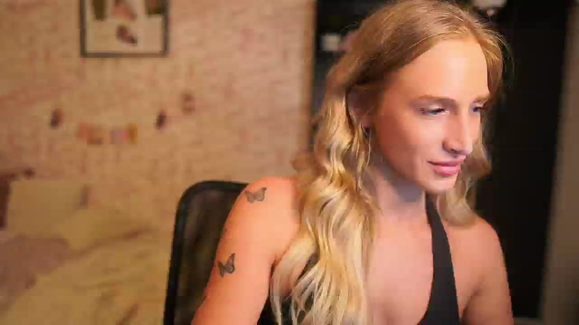 Gallery image thumbnail from NicoletteShea's myfreecams stream on, 11/11/2025, 11:43 image 20 of 20