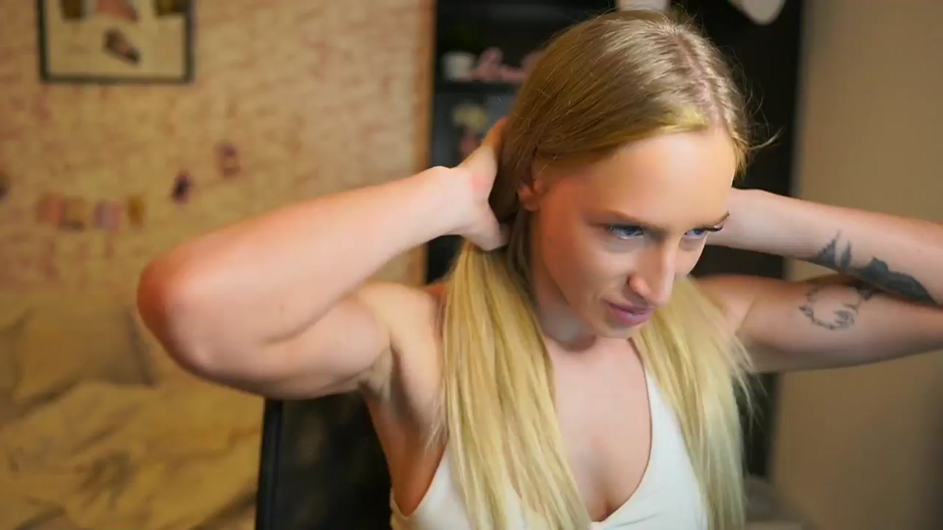 Gallery image thumbnail from NicoletteShea's myfreecams stream on, 11/15/2025, 11:56 image 20 of 20